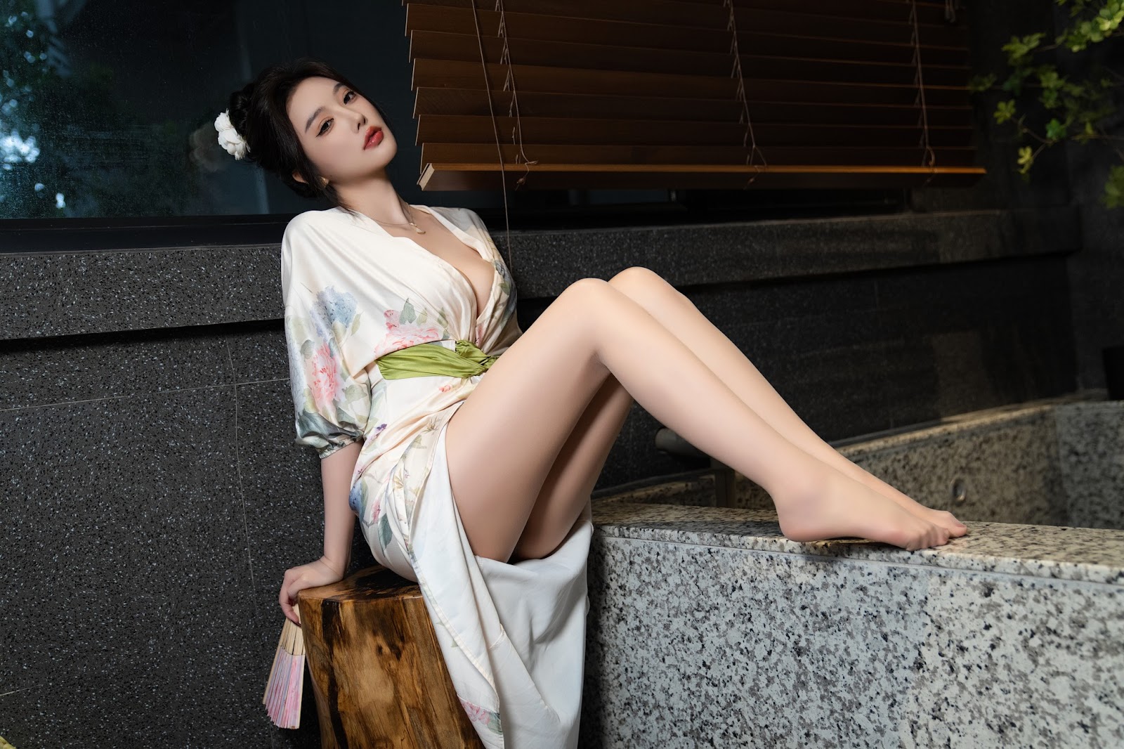 [内购无水印] Yang Chen Chen (杨晨晨Yome) – 秀人网模特 红色情趣 - P42