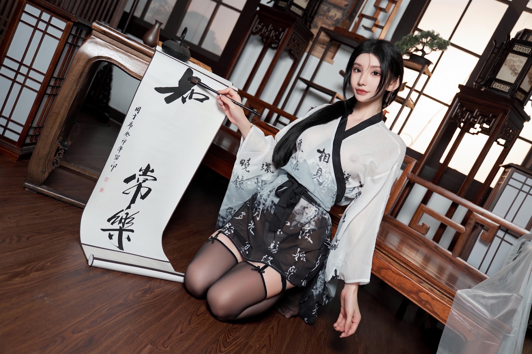 [内购无水印] Zhou Yuxi (周于希) – 秀人网模特 铃铛血滴子 - P27