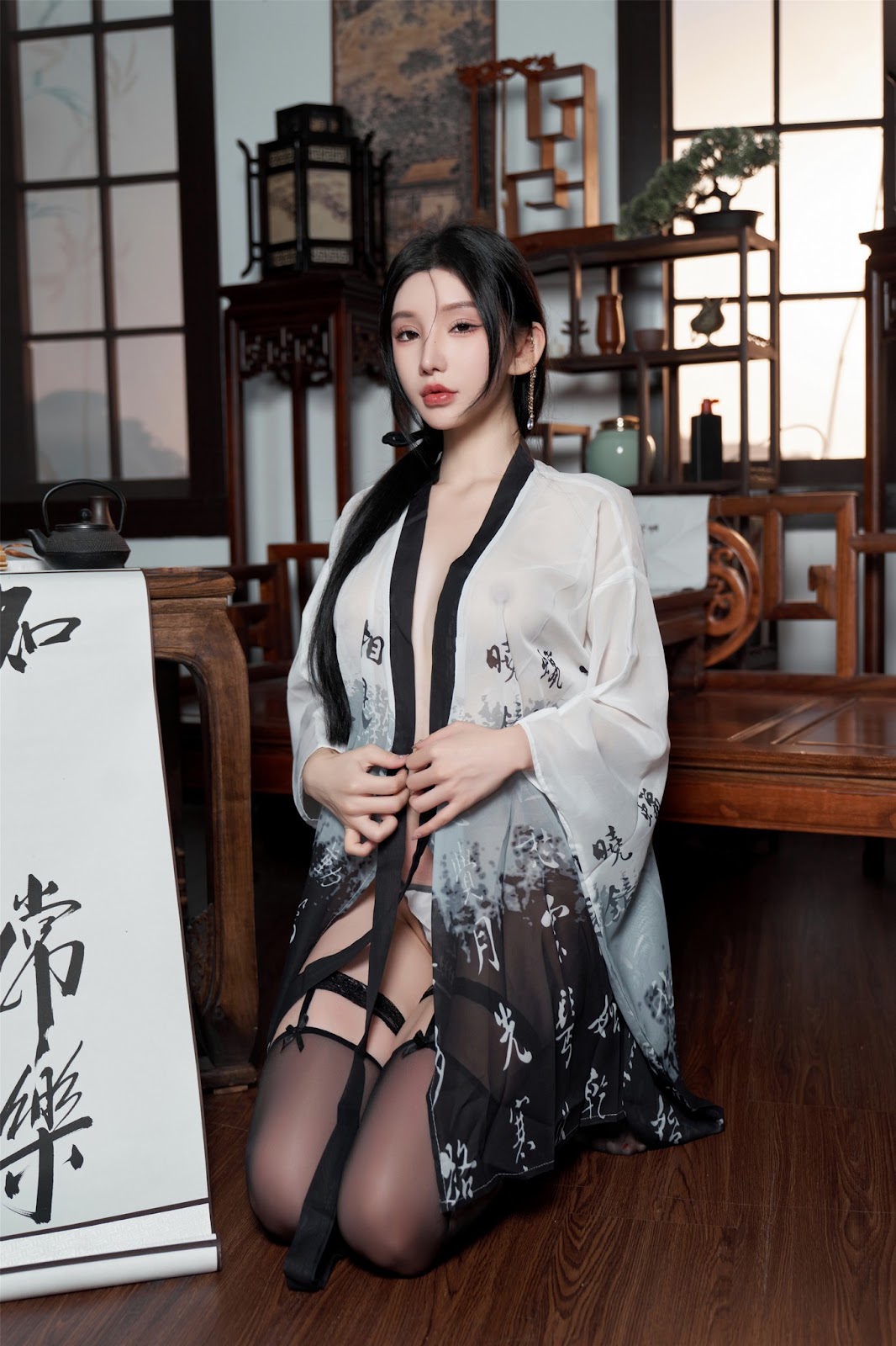 [内购无水印] Zhou Yuxi (周于希) – 秀人网模特 铃铛血滴子 - P39