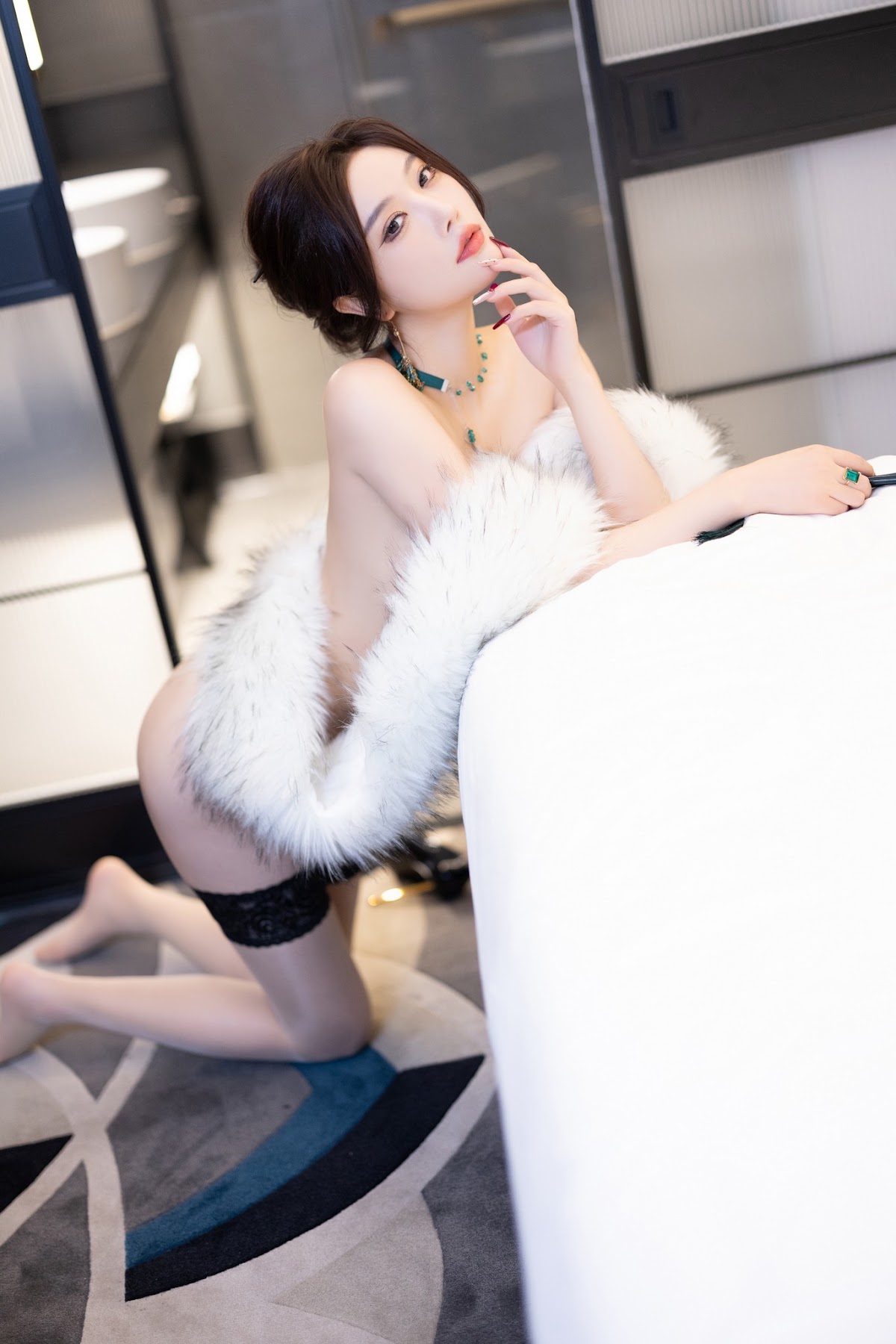 [内购无水印] Yang Chen Chen (杨晨晨Yome) – 秀人网模特 绿色情趣内衣 - P92