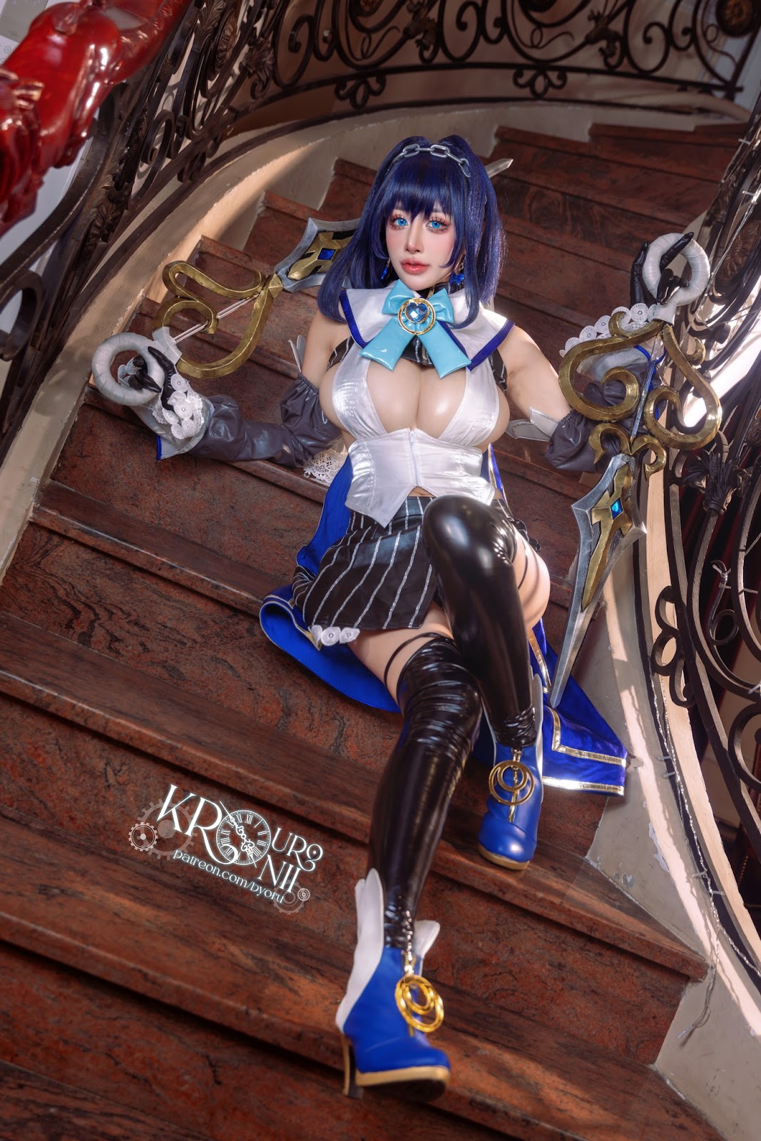 Coser@Byoru – Ouro Kronii - P13