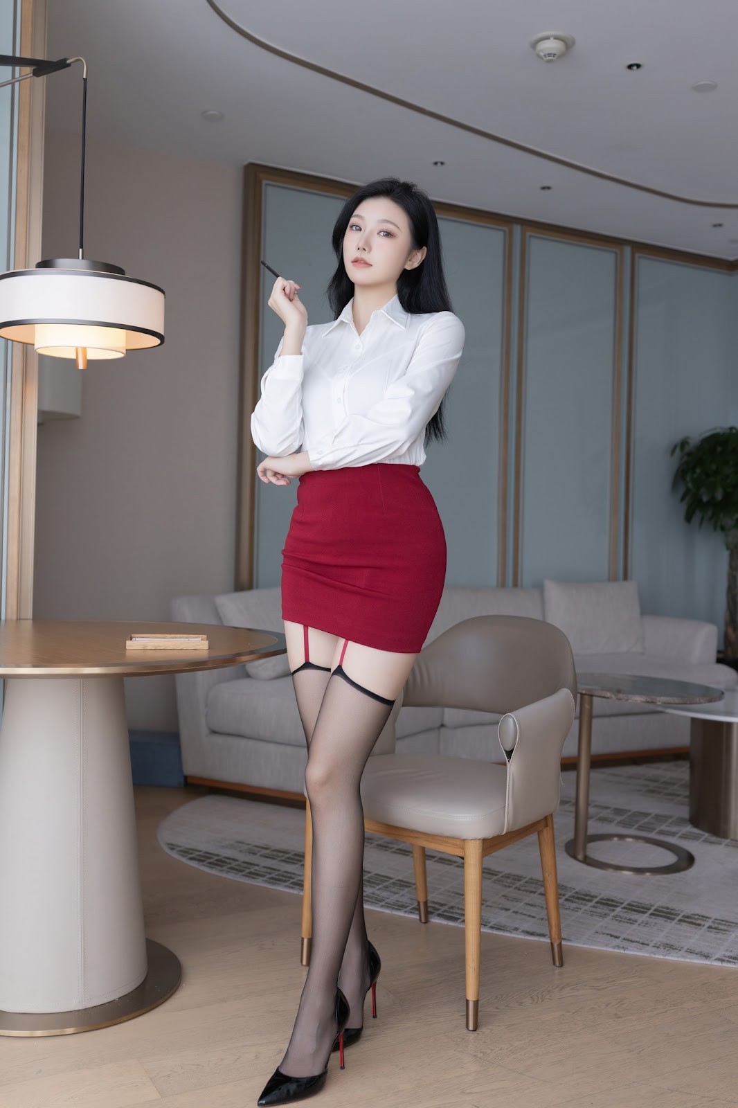 [内购无水印] 安然anran – 秀人网模特 红裙OL - P4
