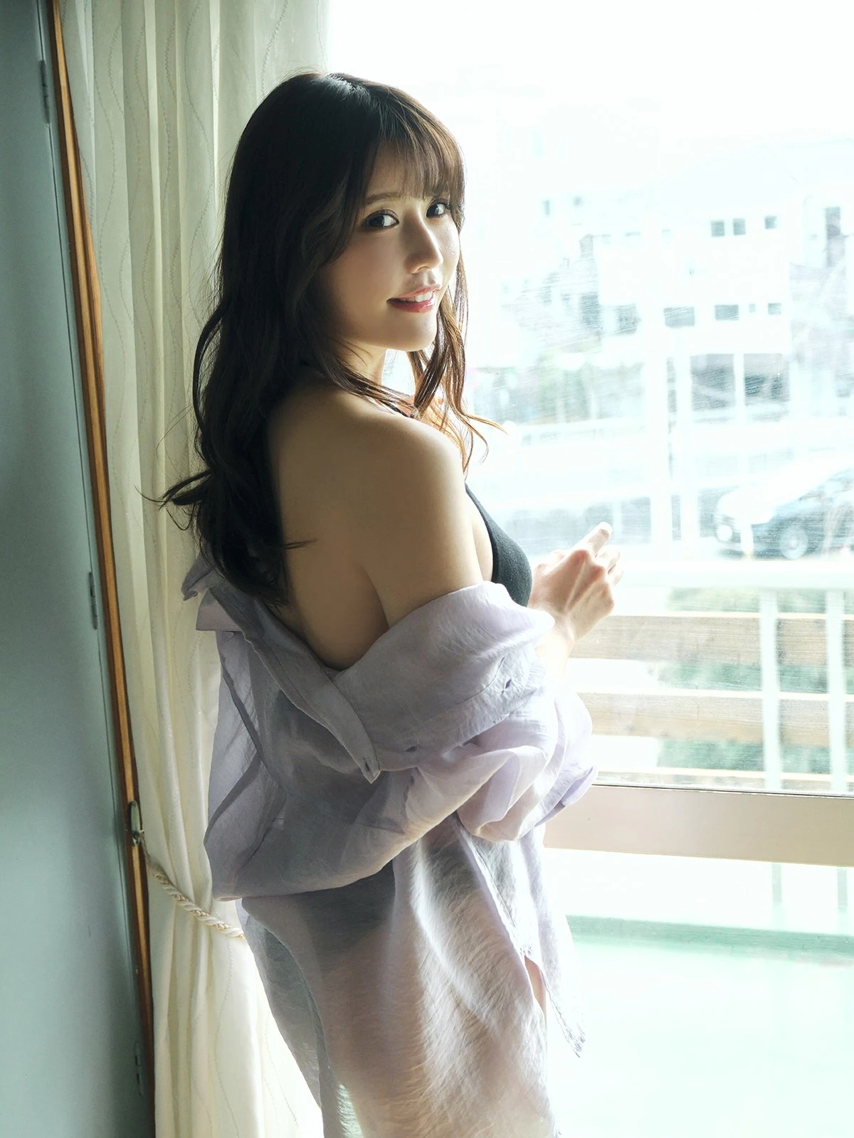 Yuka Kohinata 小日向ゆか : Sabra net e-Book 「ひなたに咲く花 2 小日向ゆかDX」 - P3