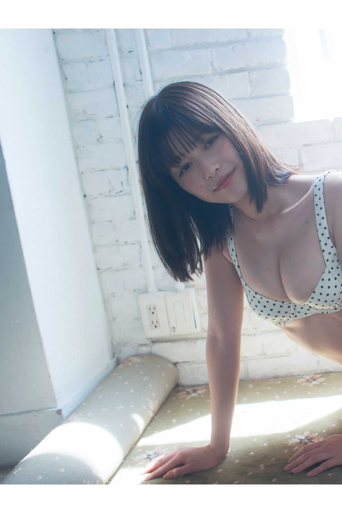 Yuzuha Saeki 冴木柚葉 – SPA！デジタル写真集 「妄想をかき立てる表情」 - P24