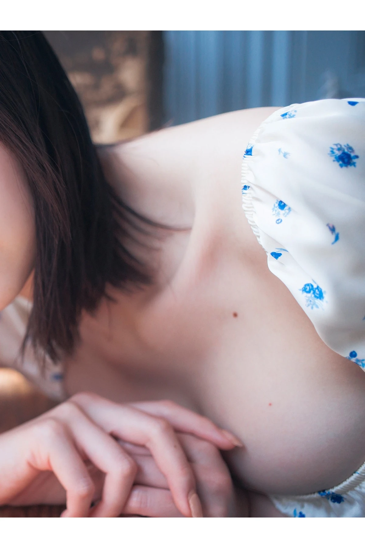 Yuzuha Saeki 冴木柚葉 – SPA！デジタル写真集 「妄想をかき立てる表情」 - P7