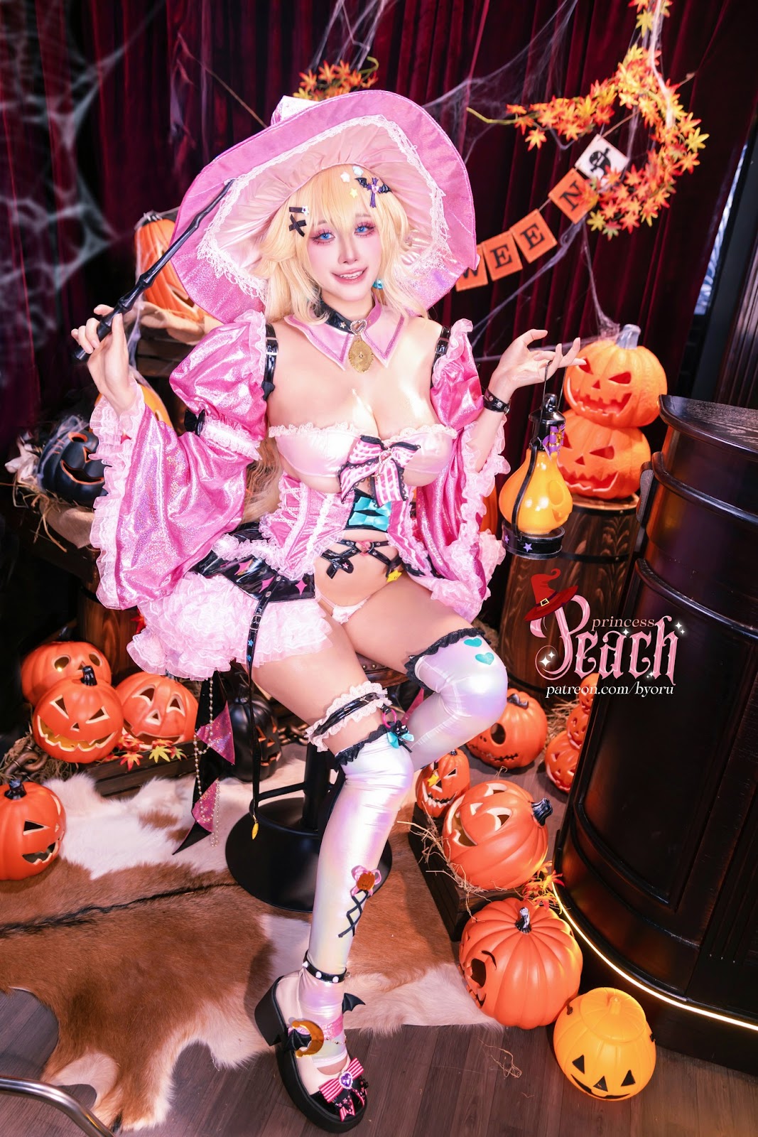 Coser@Byoru – Peach princess Witch - P56