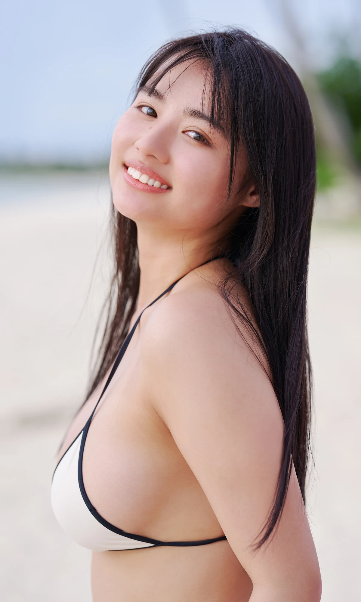 Cocoro Toyoshima 豊島心桜 – 写真集 「世界ランクのゴージャスボディ」 - P45