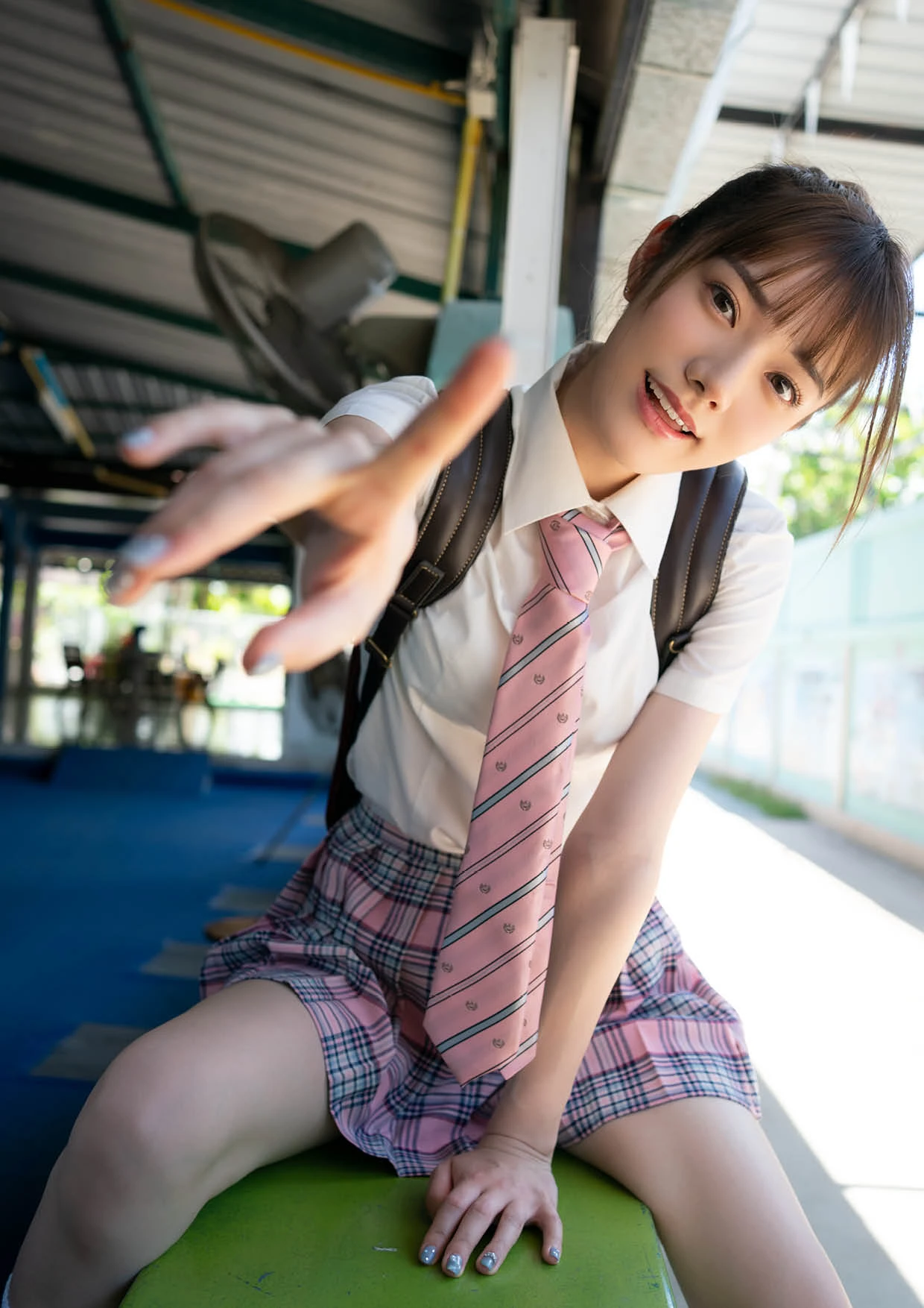 Rena Miyashita 宮下玲奈 – 写真集 『無垢な季節』 増ページ - P3