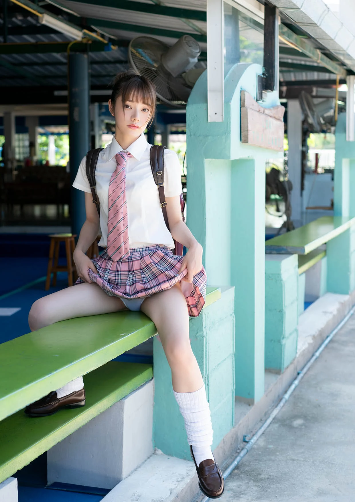 Rena Miyashita 宮下玲奈 – 写真集 『無垢な季節』 増ページ - P4