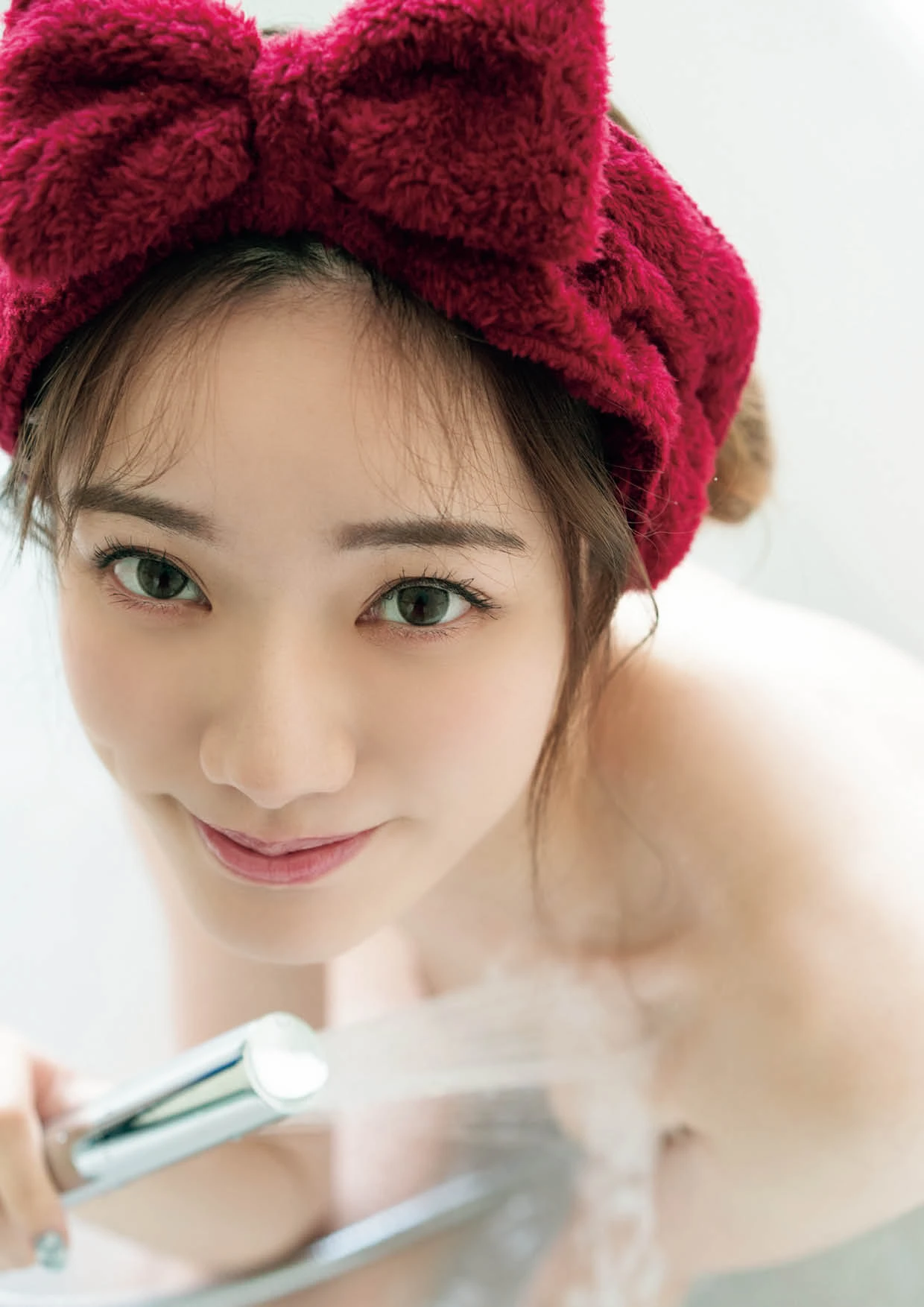 Rena Miyashita 宮下玲奈 – 写真集 『無垢な季節』 増ページ - P84