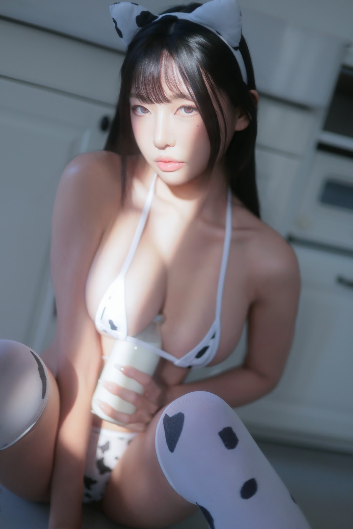 Dongeuran (동그란) – Milk Cow #01 - P66