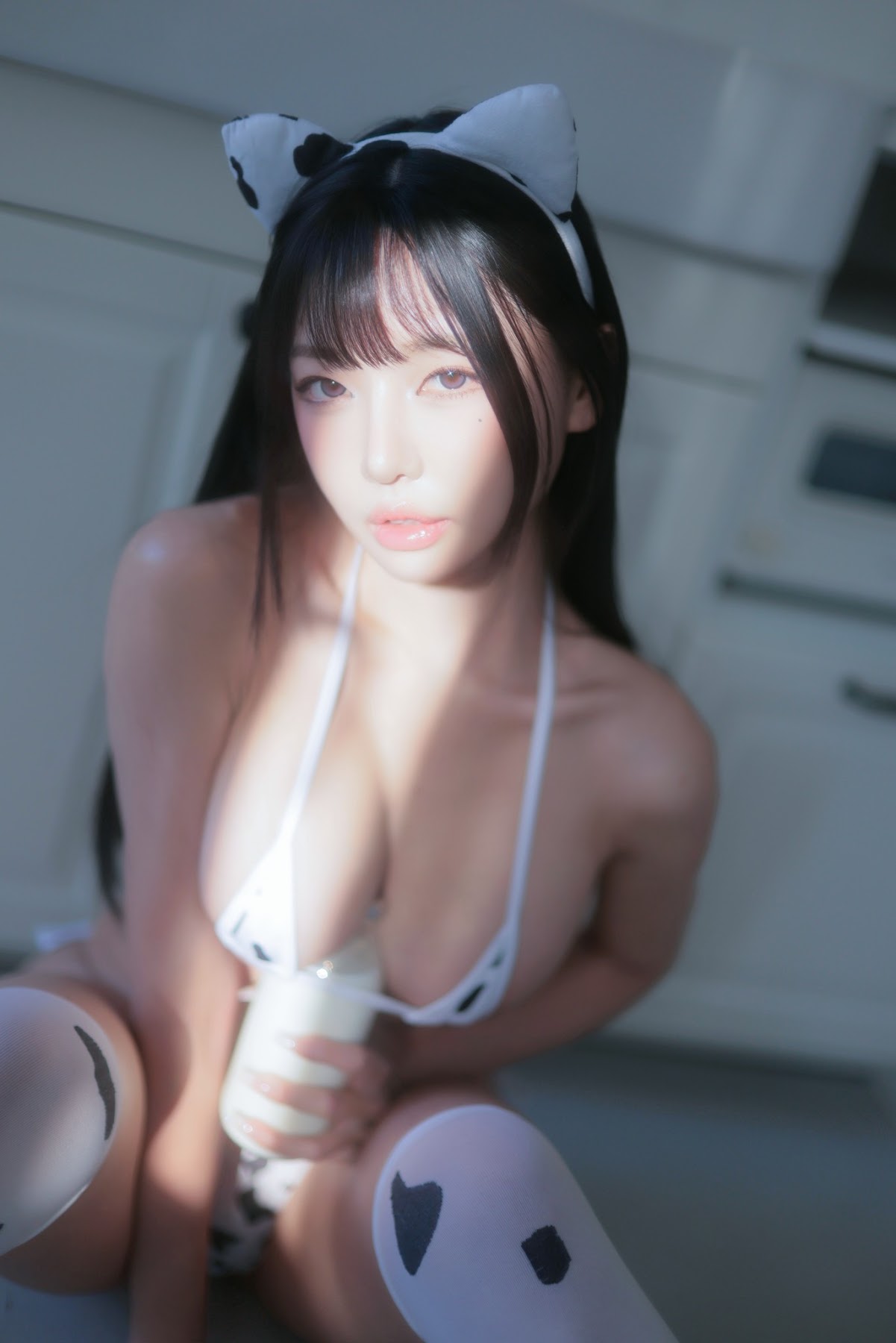 Dongeuran (동그란) – Milk Cow #01 - P67