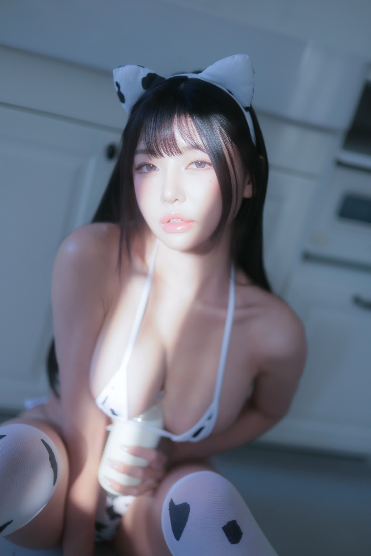 Dongeuran (동그란) – Milk Cow #01 - P68