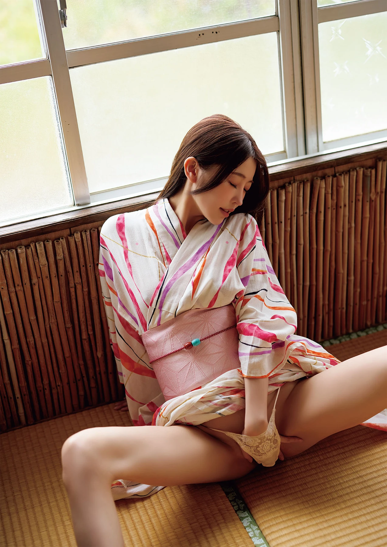 Hinako Mori 森日向子 – 写真集 「H」 - P20