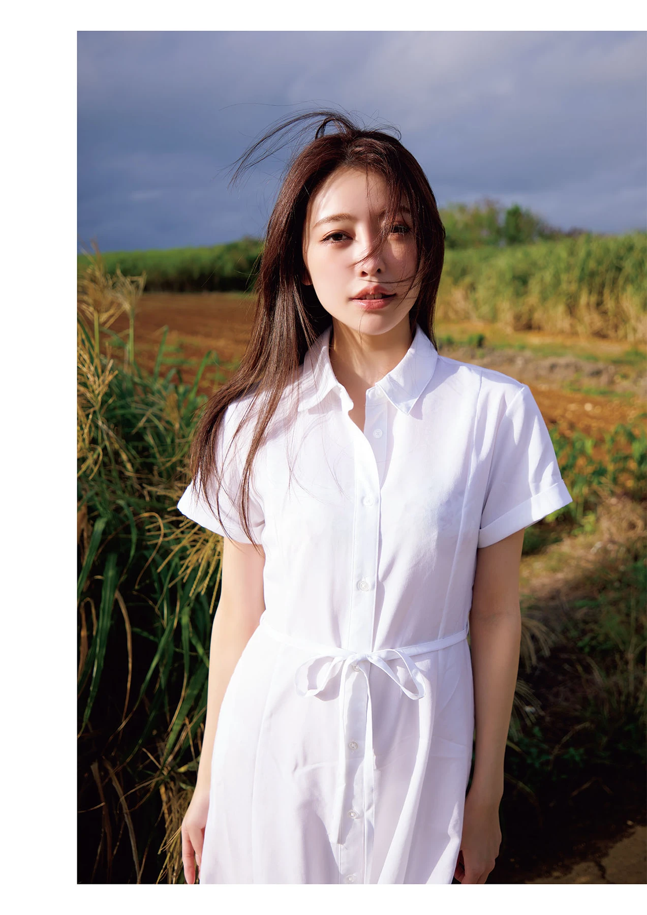 Hinako Mori 森日向子 – 写真集 「H」 - P40
