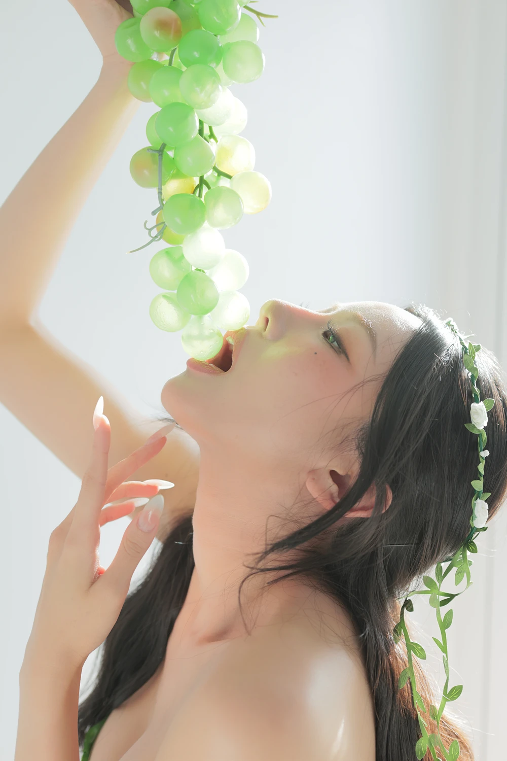 Dongeuran 동그란 – PhotoBook 「Green」 - P16