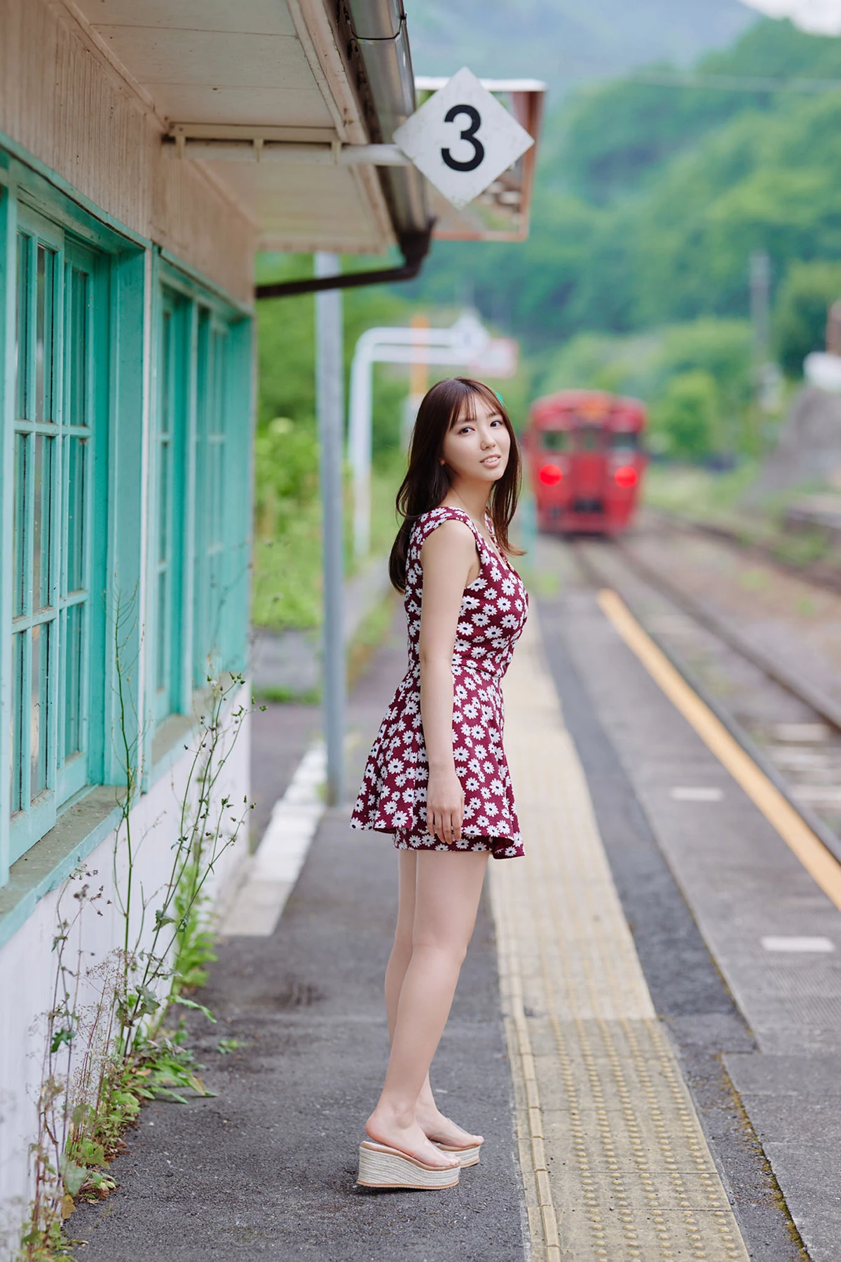 Aika Sawaguchi 沢口愛華 – ヤンマガアザーっす！ ＜YM2023年31号未公開カット＞ - P4