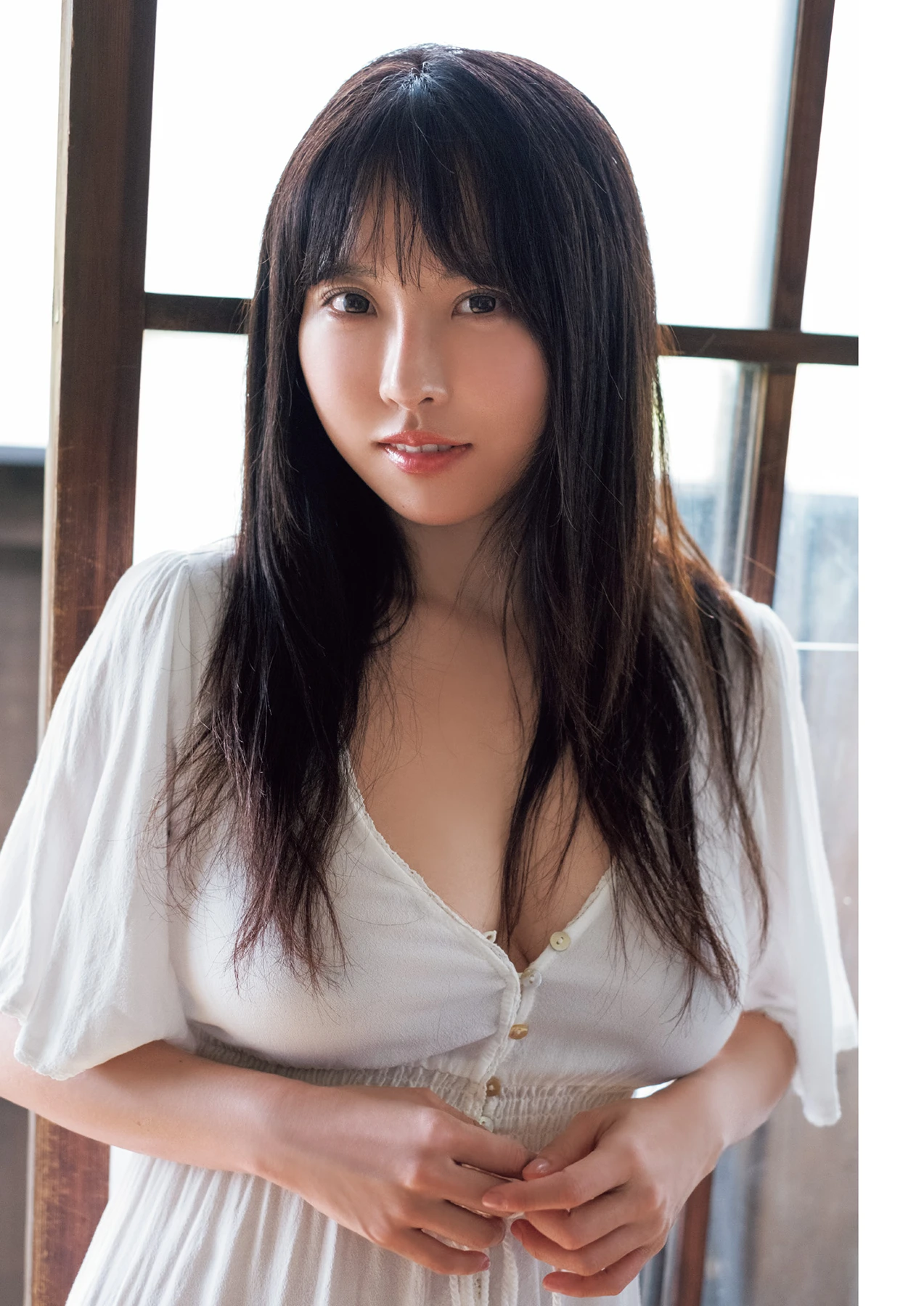 Hotaru Kusakabe 日下部ほたる – ヌード写真集 「赤い糸」 - P18