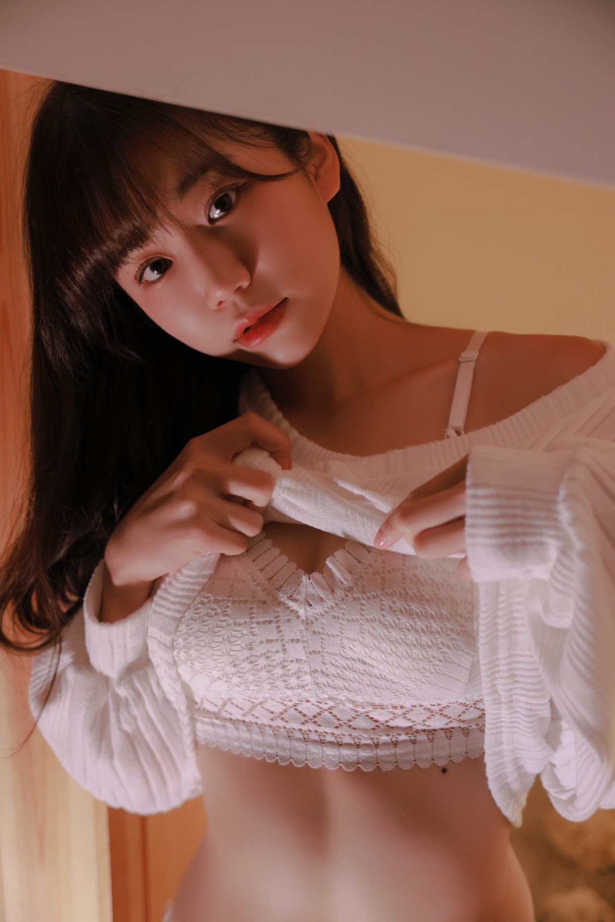 [SWEETBOX] Yui (유이) – SWTB Vol.49 Thru Thru - P37