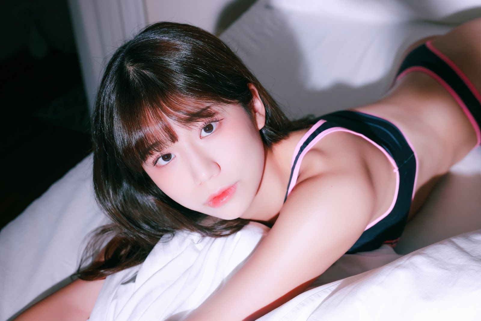 [SWEETBOX] Yui (유이) – SWTB Vol.49 Thru Thru - P77