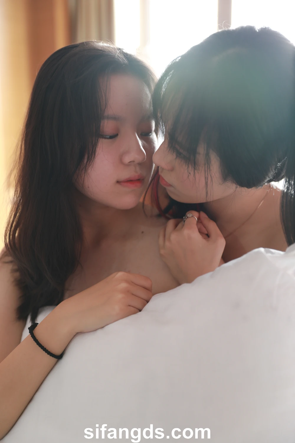 私房摄影 好姐妹亲亲闺蜜百合诱惑 全尺度私拍 - P5