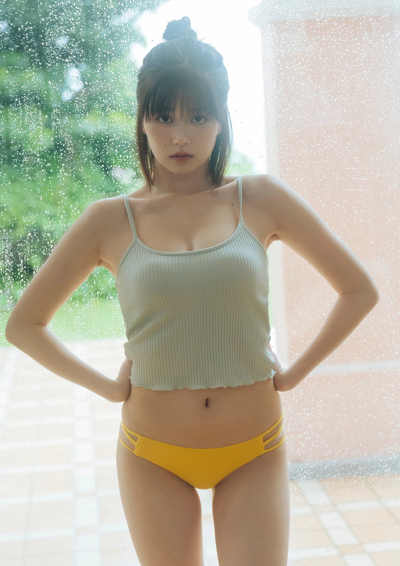 Yuzuha Saeki 冴木柚葉 – STRiKE! デジタル写真集 「EVERYDAY」 - P42