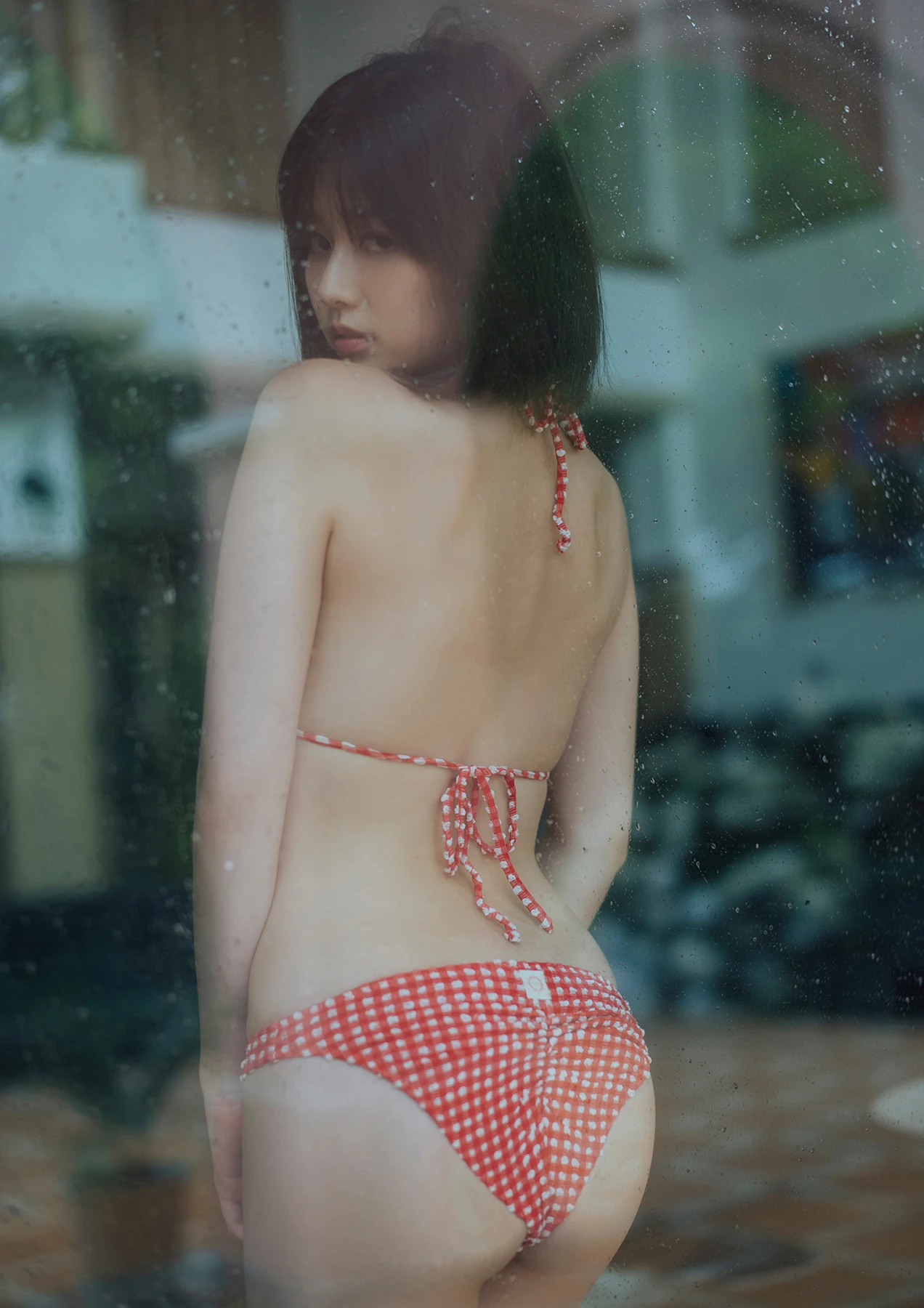 Yuzuha Saeki 冴木柚葉 – STRiKE! デジタル写真集 「EVERYDAY」 - P61