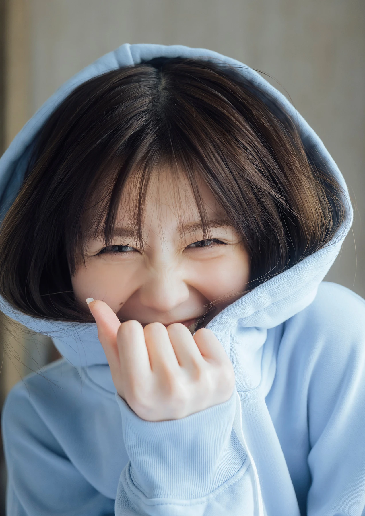 Yuzuha Saeki 冴木柚葉 – STRiKE! デジタル写真集 「EVERYDAY」 - P7