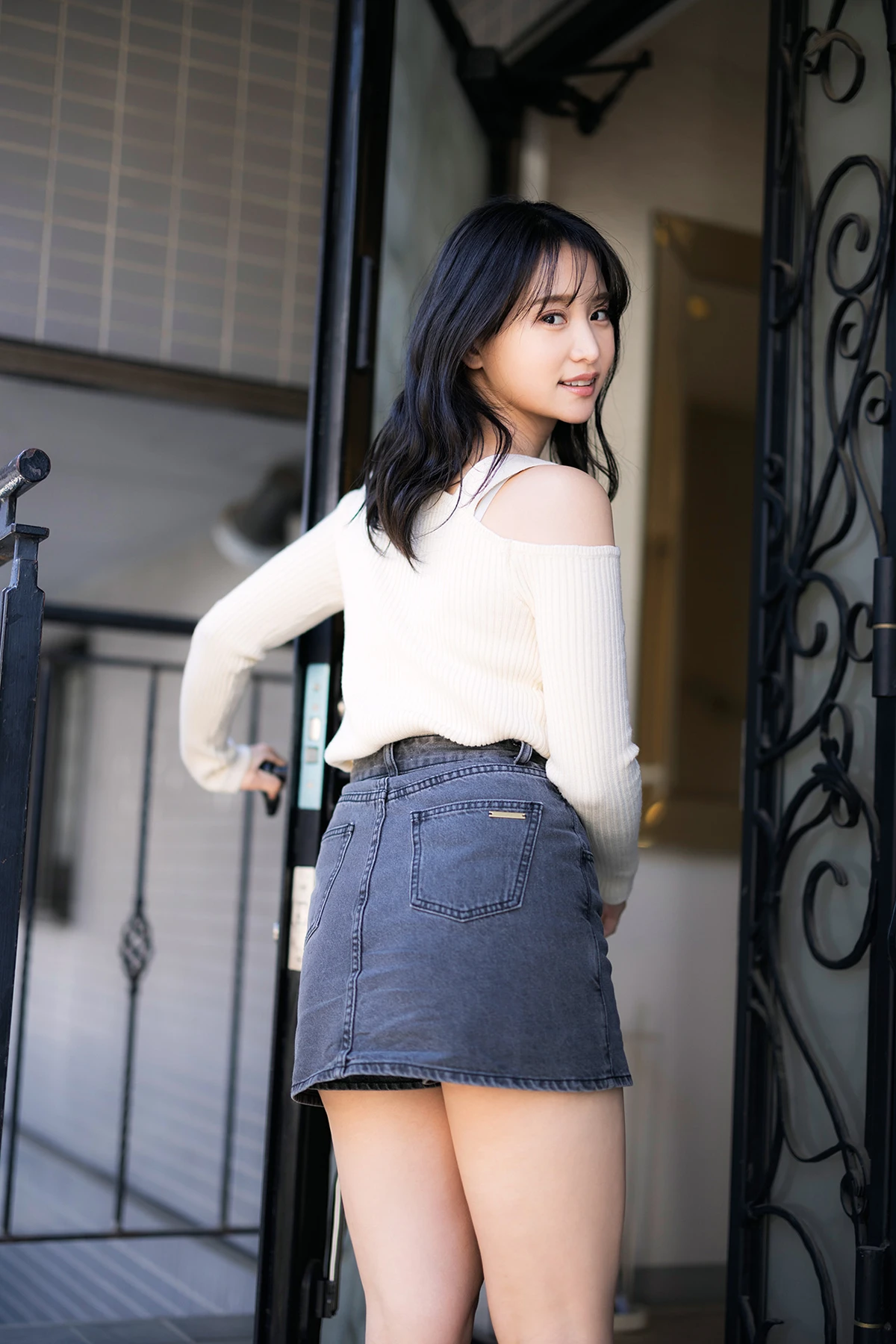 Mariya Nagao 永尾まりや – FLASHデジタル写真集 「君だけに見せるストーリー」 - P9