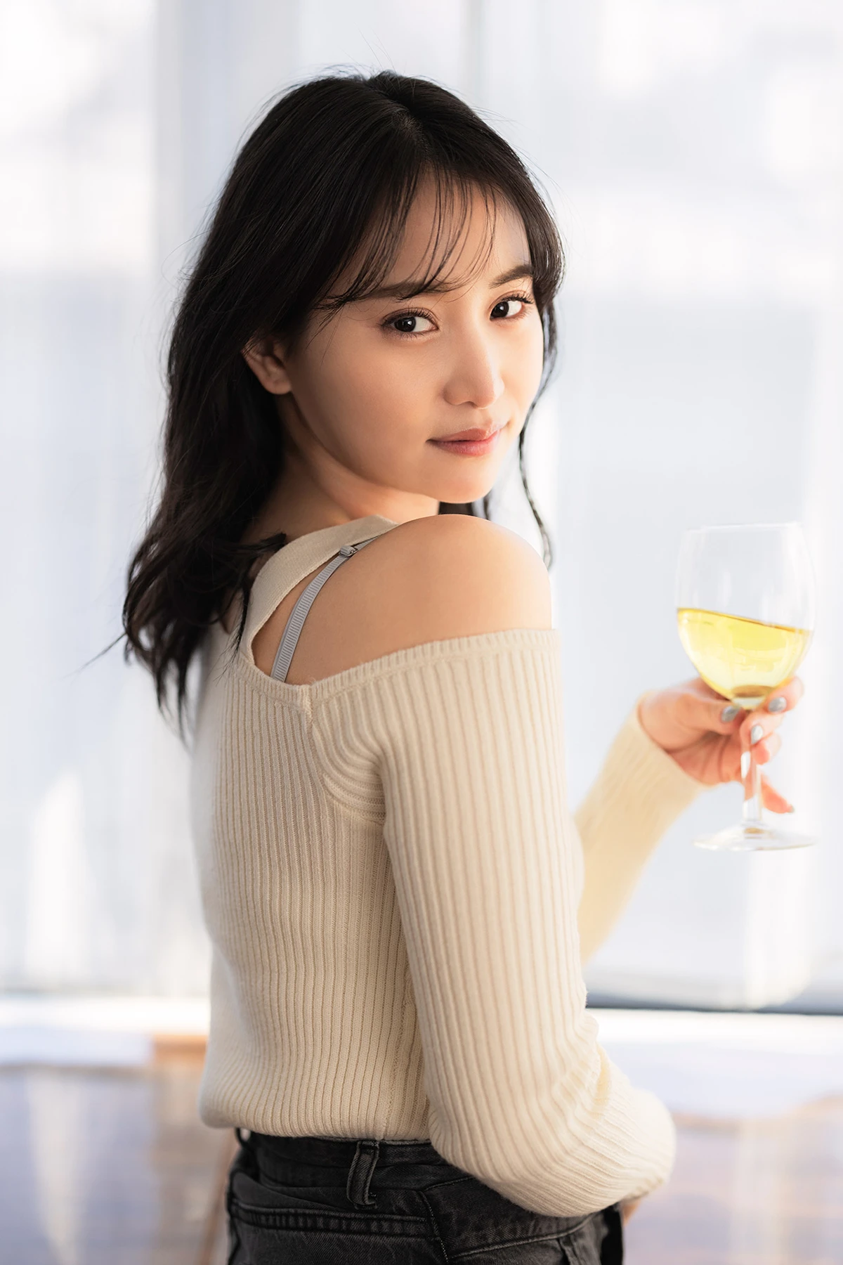 Mariya Nagao 永尾まりや – FLASHデジタル写真集 「君だけに見せるストーリー」 - P12