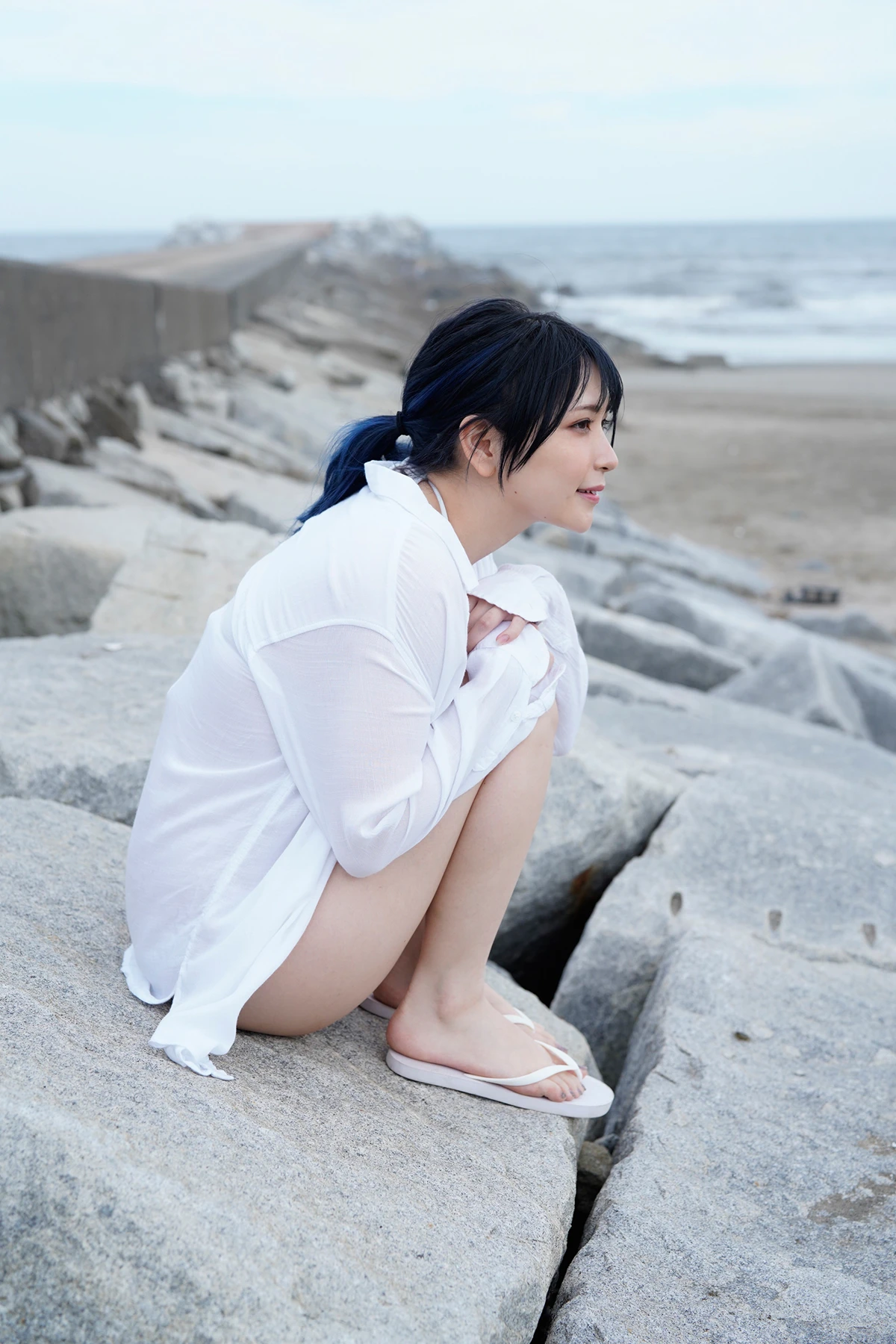 Marina Amatsu あまつまりな – ヤングチャンピオンデジグラ 「あまつ様の向う側」 - P58