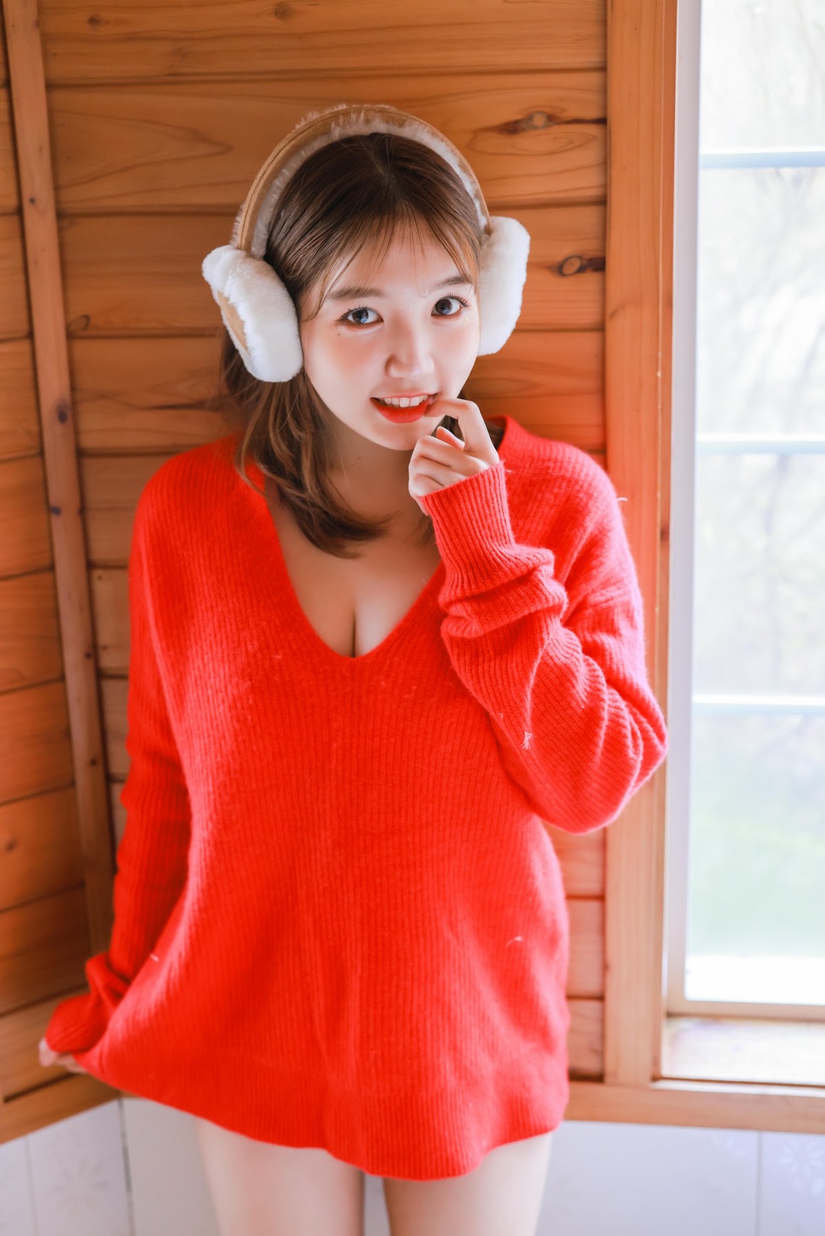 [SWEETBOX] YOONVELY – SWTB Vol.26 – Santa Girl - P40