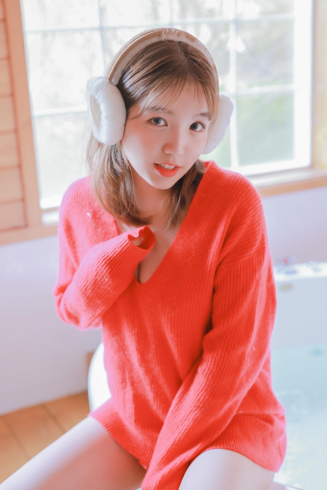 [SWEETBOX] YOONVELY – SWTB Vol.26 – Santa Girl - P47