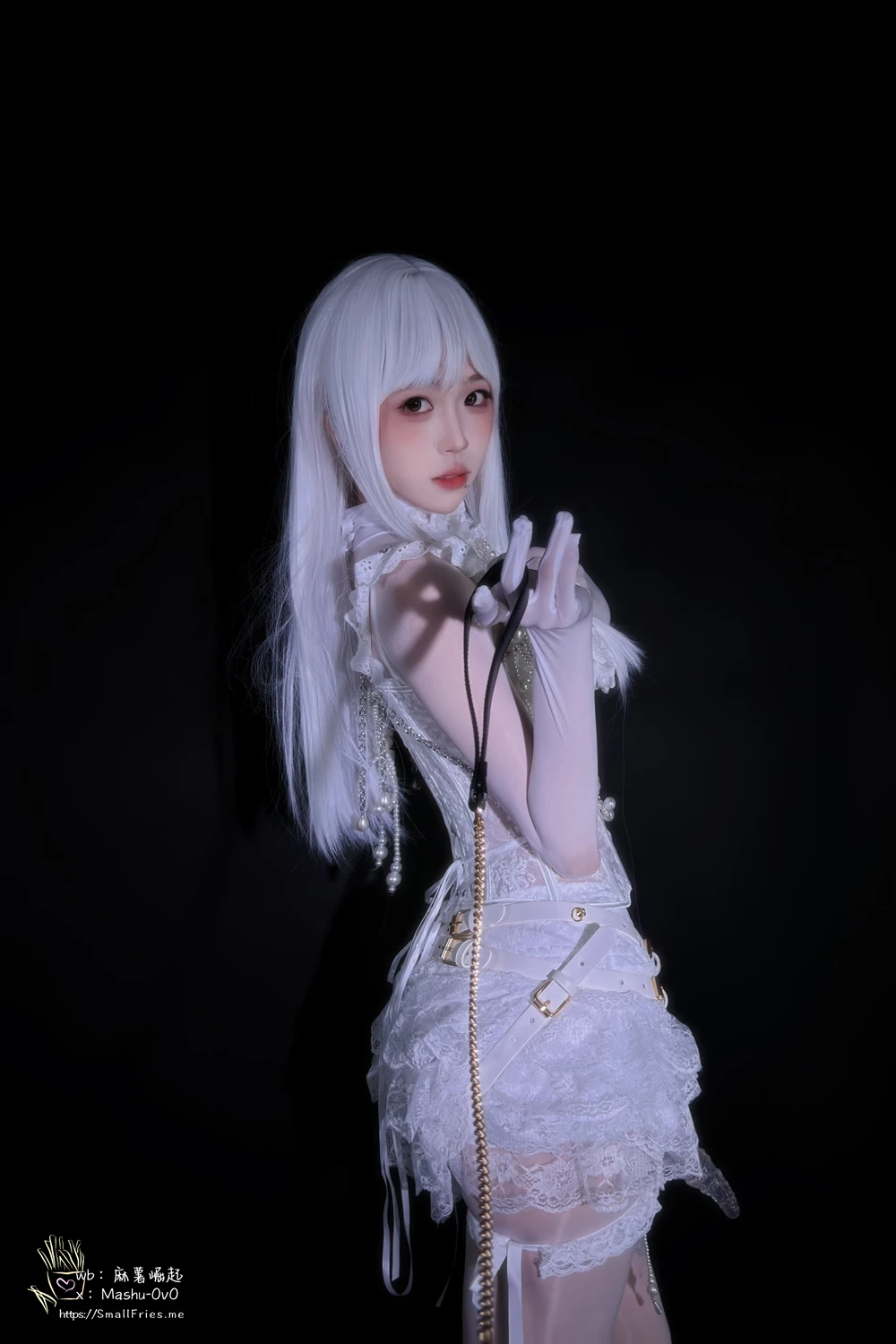 Cosplay 麻薯好吃 – 圣洁的僭越 - P42