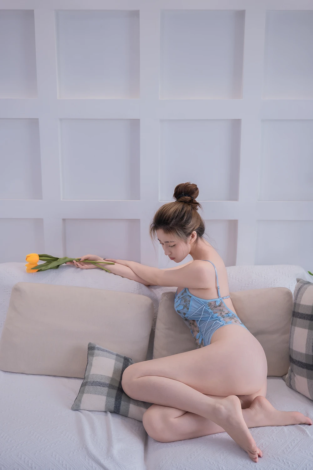 Cosplay 年年Nnian – 浅色芭蕾 - P53
