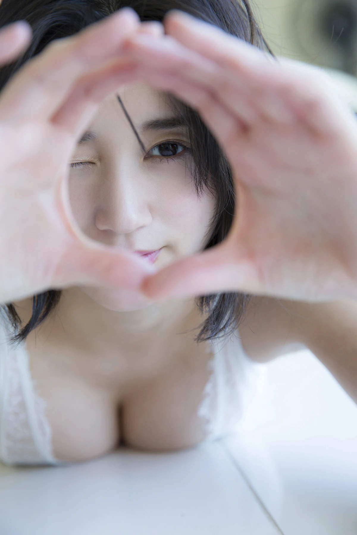 Arisa Deguchi 出口亜梨沙 – FRIDAYデジタル写真集 「あふれる生バスト」 - P42