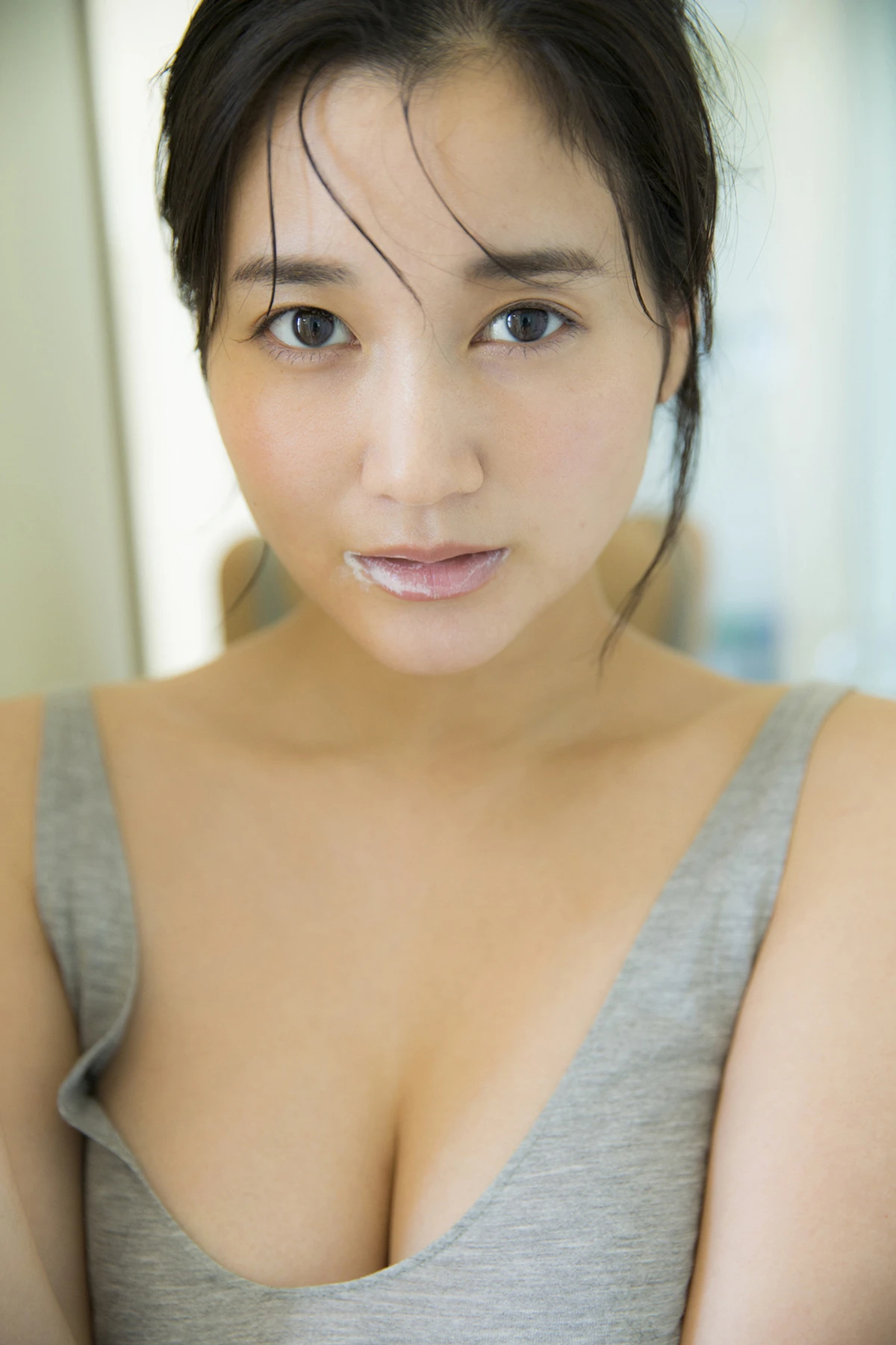 Arisa Deguchi 出口亜梨沙 – FRIDAYデジタル写真集 「あふれる生バスト」 - P79