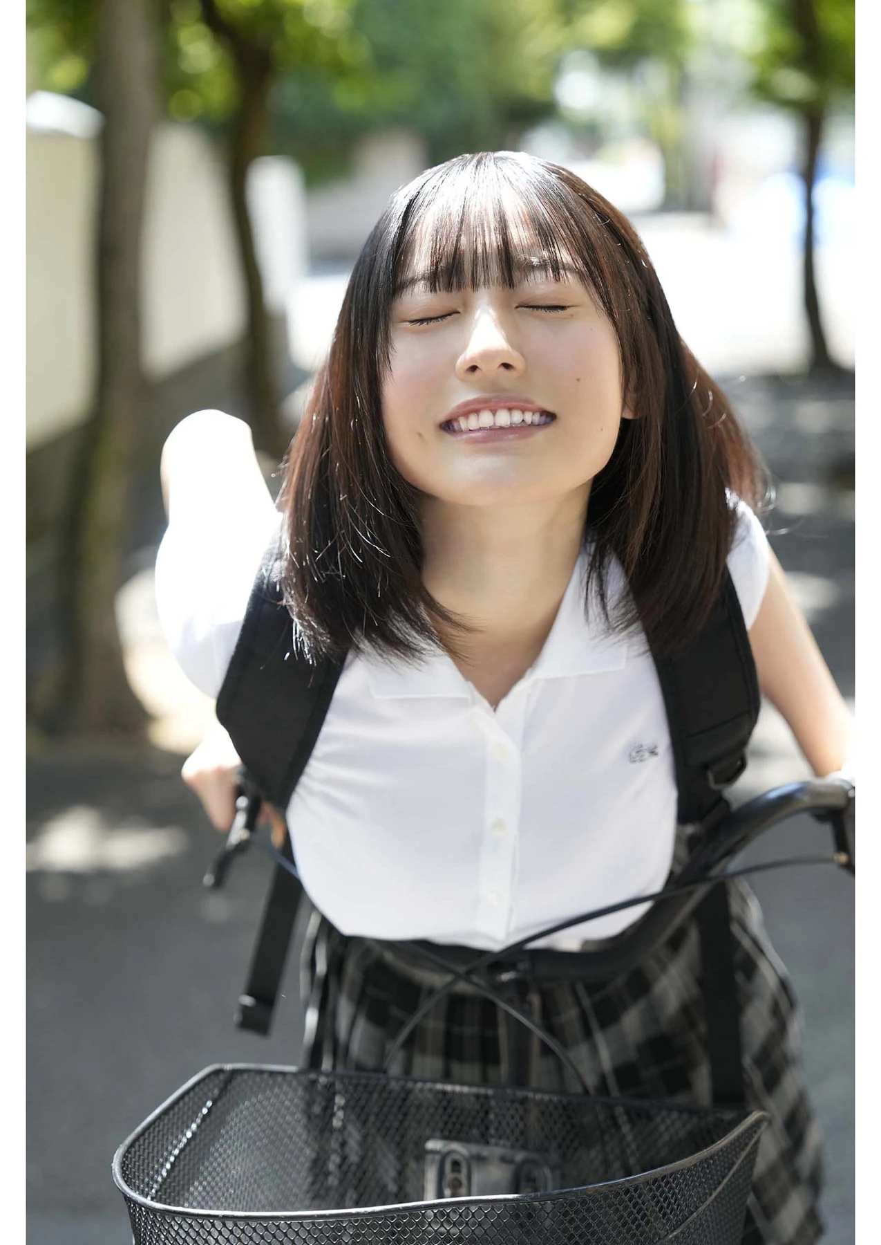 Miu Shirahama 白濱美兎 – デジタル写真集 「16才のむねのうち」 - P26