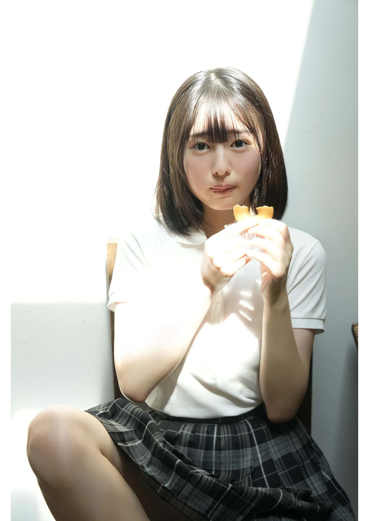 Miu Shirahama 白濱美兎 – デジタル写真集 「16才のむねのうち」 - P31