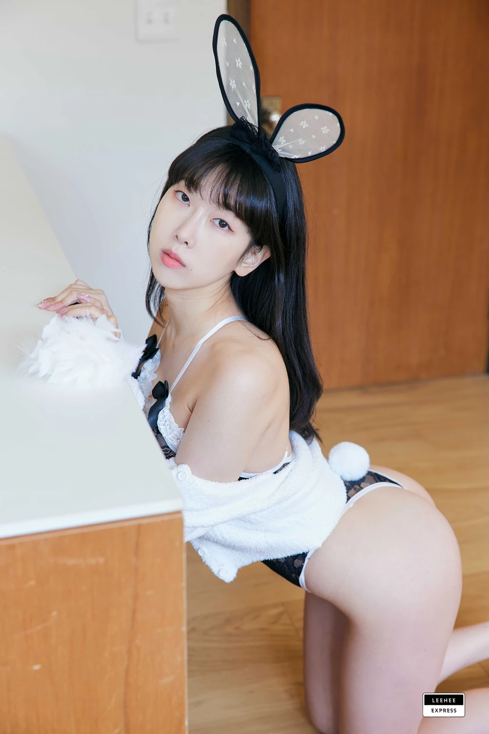 Shaany 샤니 – Leehee Express LEHF-136A - P12