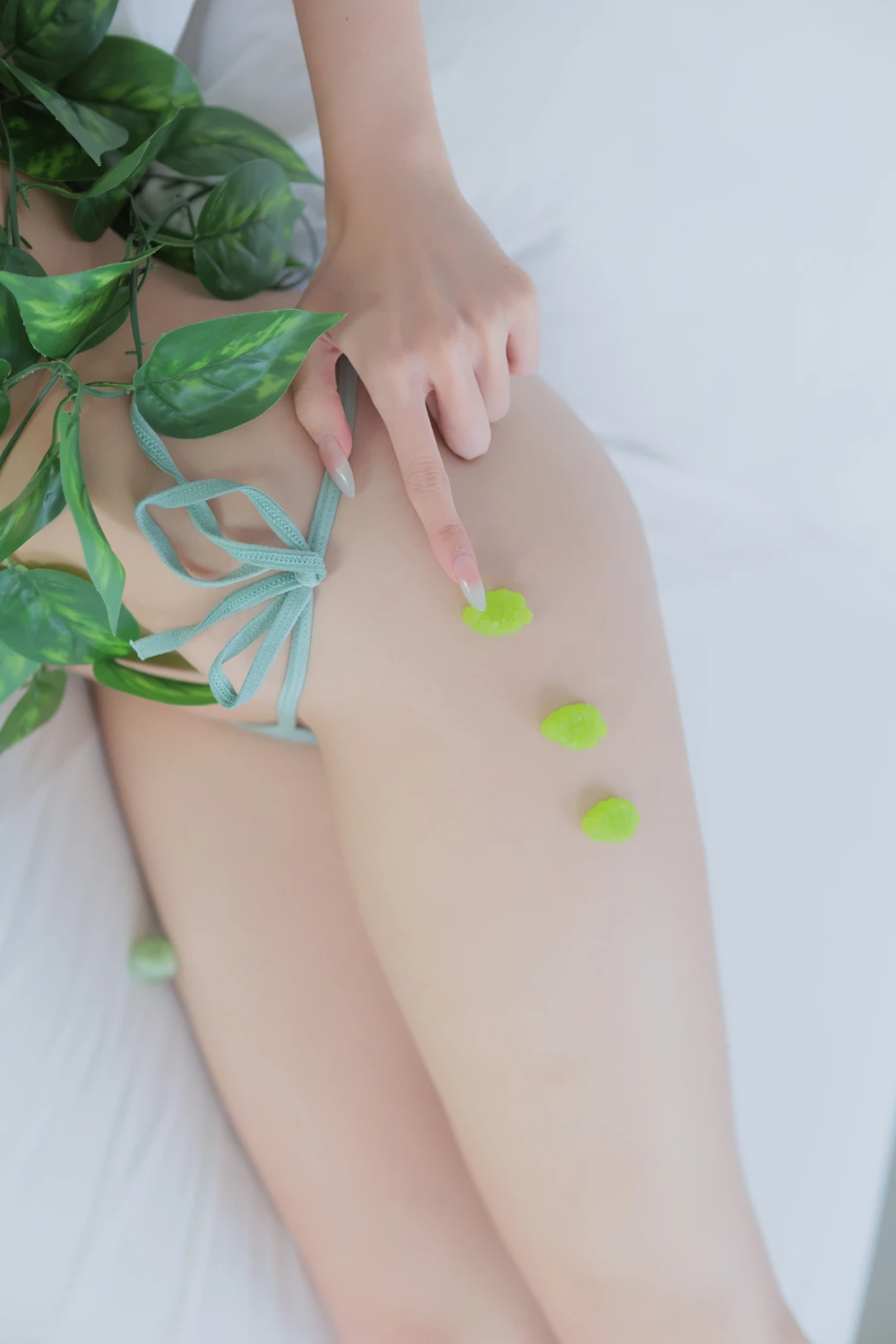 Dongeuran 동그란 – PhotoBook 「Green」 Vol.02 - P20