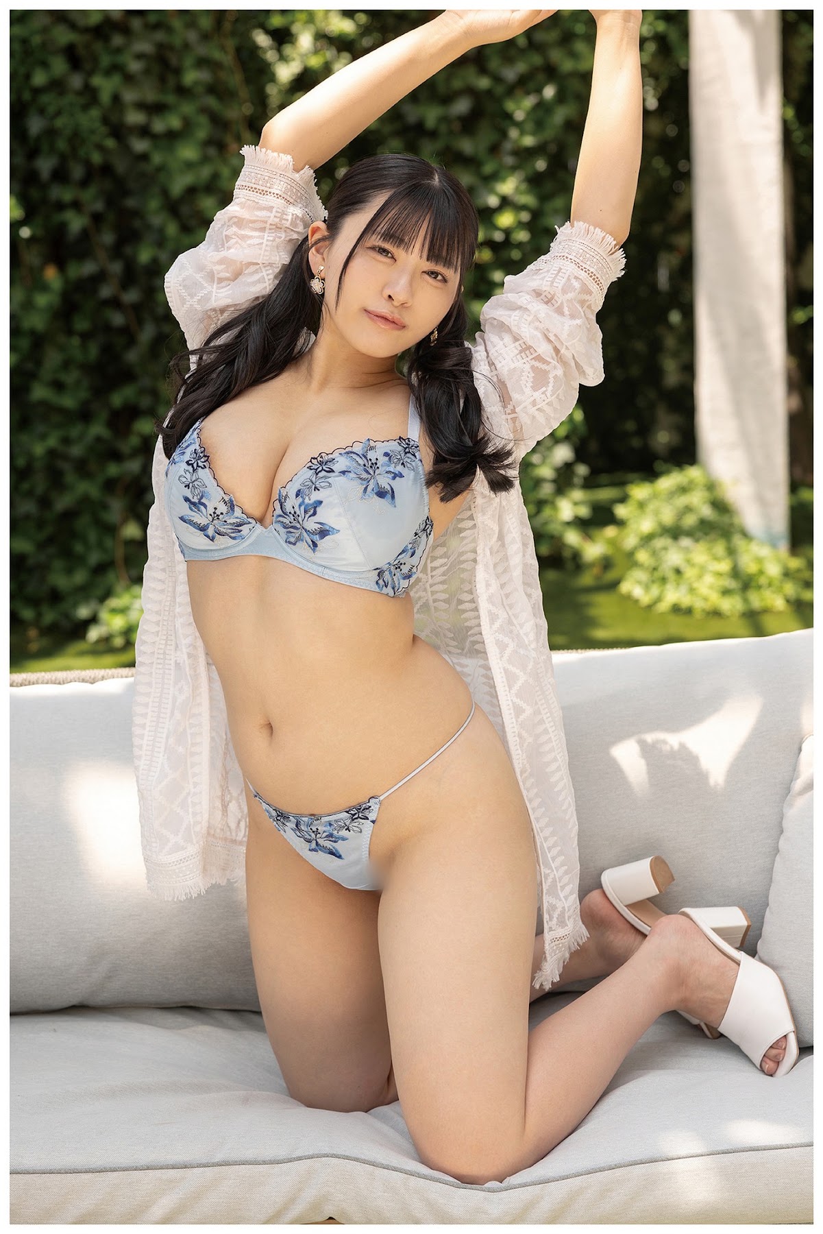 [JP] Hanayagi Anna (花柳杏奈) – 夢見心地 アザーカットエディション 【ヌード写真集】FANZA限定特別カット付き - P8