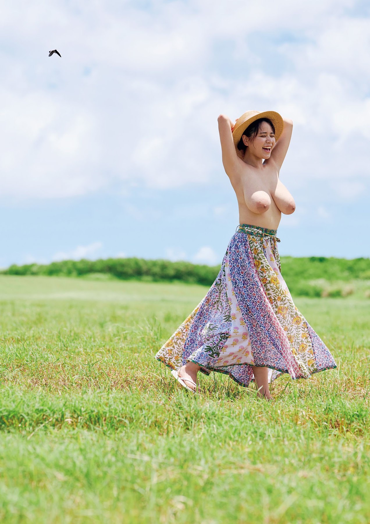 [JP] Tano Yu (田野憂) – 電子版限定30ページ増・インタビュー動画特典付 1st写真集 えるかっぷ。 - P31