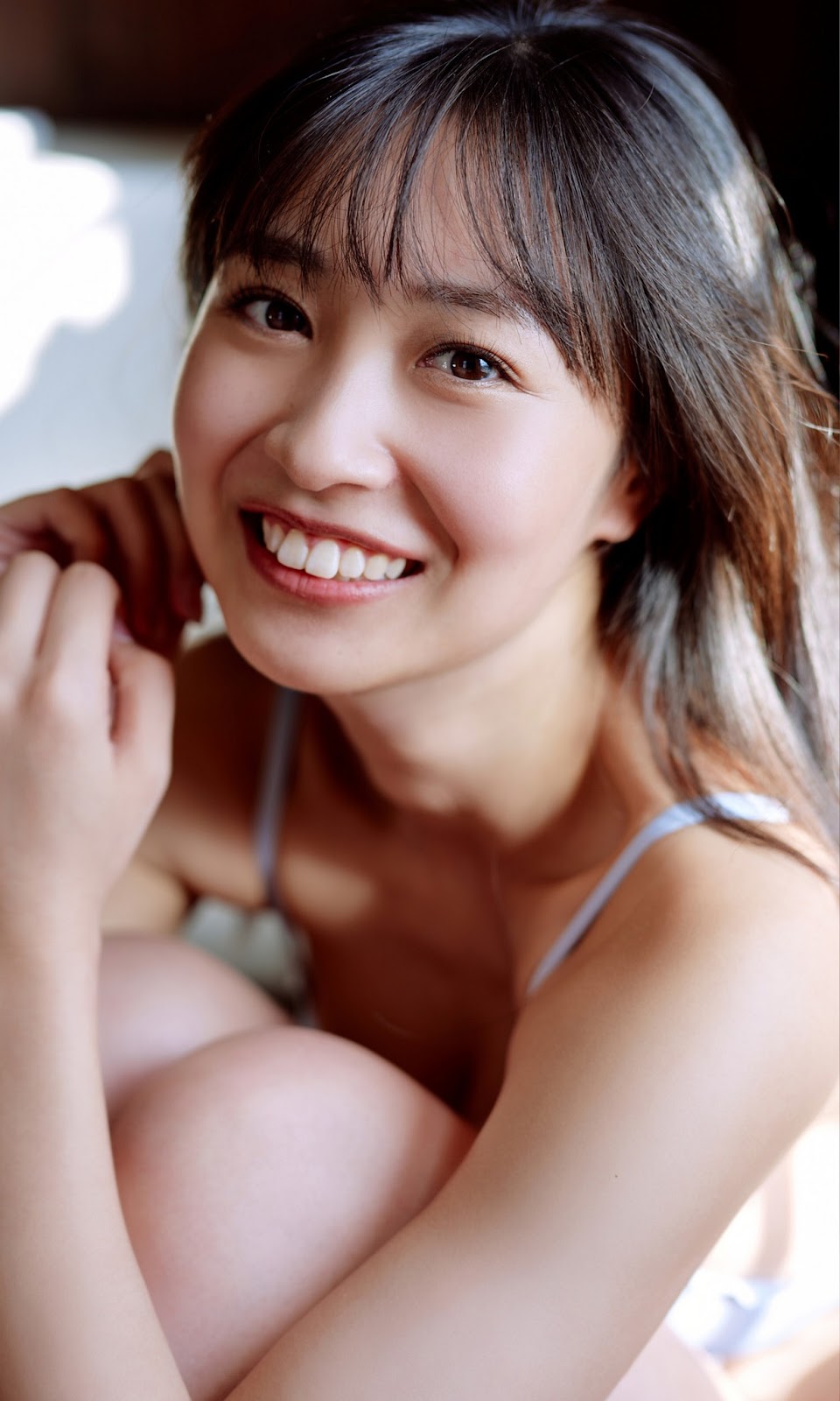 [JP] Aoi Mizobata (溝端葵) – 【大増量】 「100万ドルの笑顔の先に―」 (週プレ PHOTO BOOK) - P101