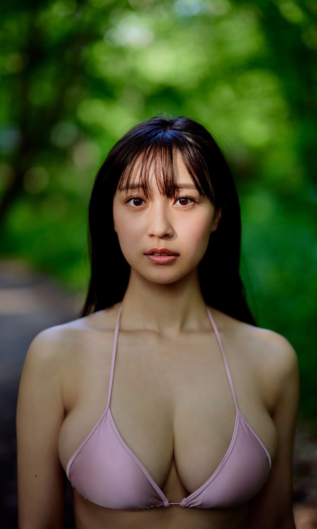 [JP] Aoi Mizobata (溝端葵) – 【大増量】 「100万ドルの笑顔の先に―」 (週プレ PHOTO BOOK) - P126