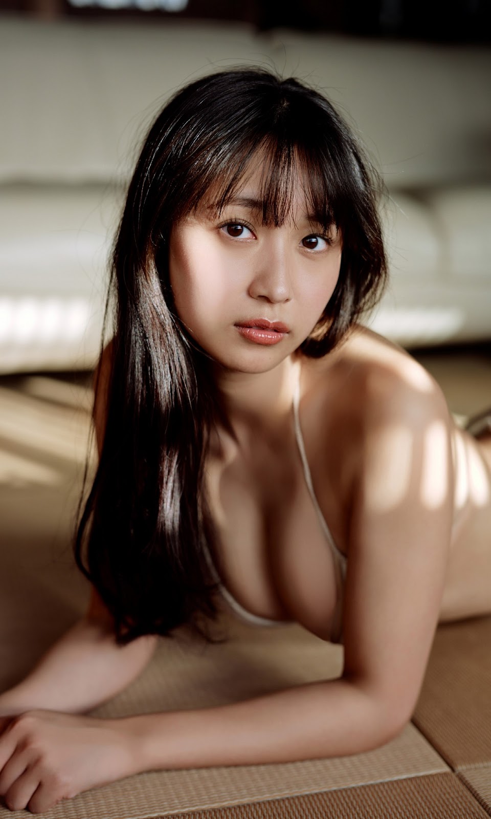 [JP] Aoi Mizobata (溝端葵) – 【大増量】 「100万ドルの笑顔の先に―」 (週プレ PHOTO BOOK) - P39