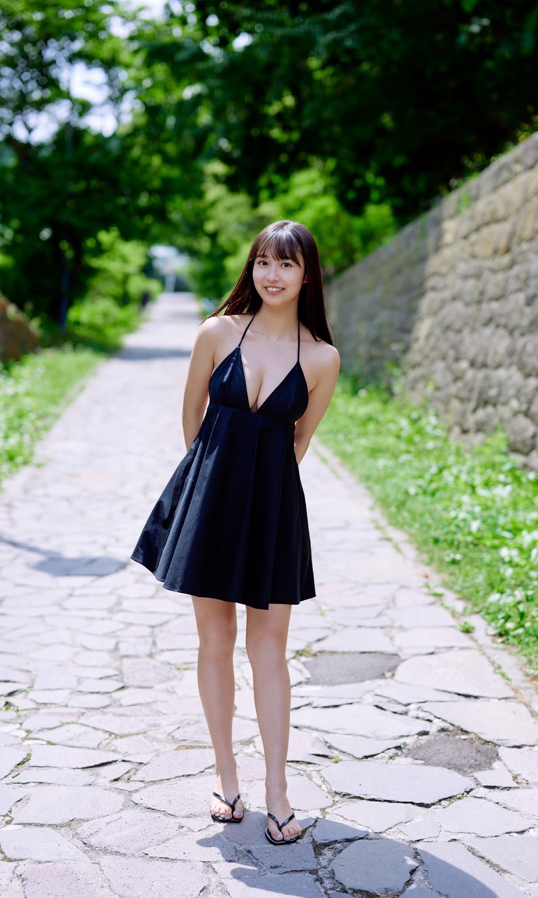 [JP] Aoi Mizobata (溝端葵) – 【大増量】 「100万ドルの笑顔の先に―」 (週プレ PHOTO BOOK) - P7