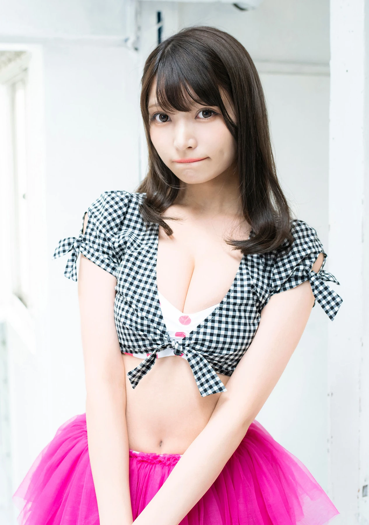 Sayaka Nitori 似鳥沙也加 – ハレム フェチグラビア 「creamy.」 - P3