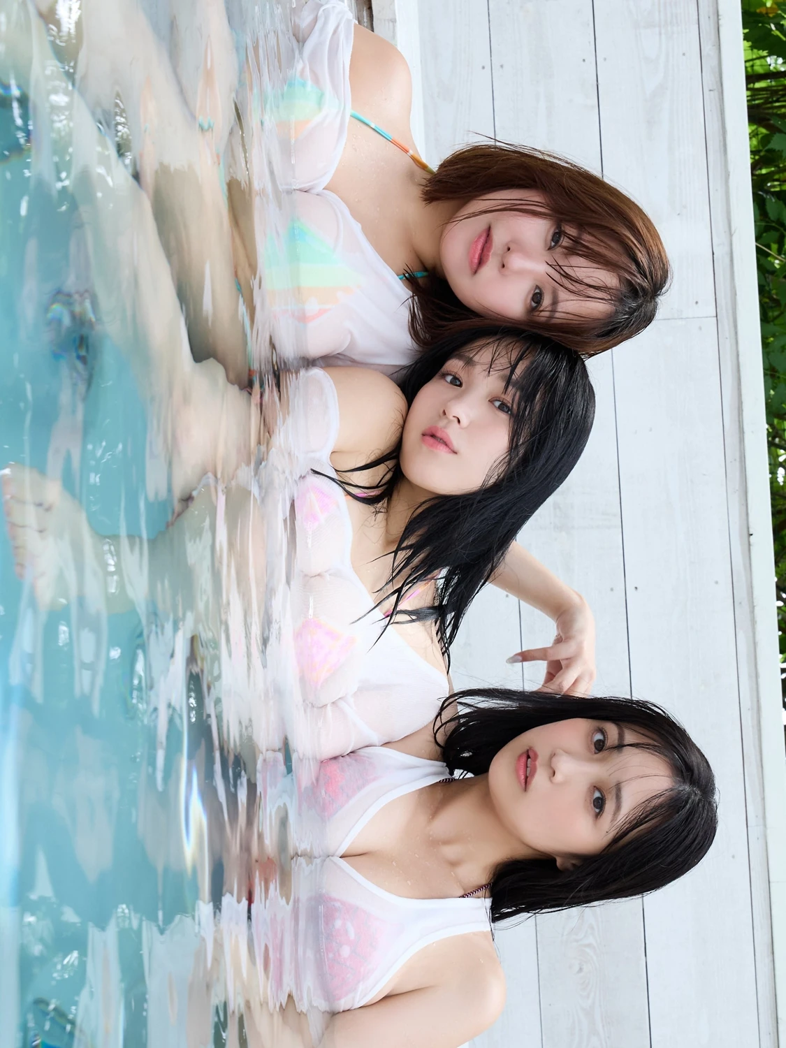 本郷柚巴 & 溝端葵 & 髙野真央 – FRIDAYデジタル写真集 「100％GIRLS！」 - P38