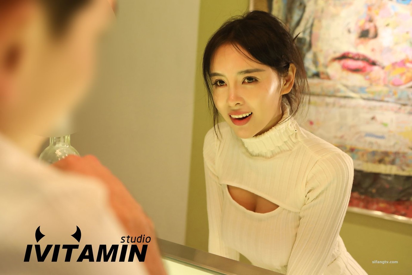 [IVITAMIN系列] Sexy Ladies on The Bar 第二部 54P